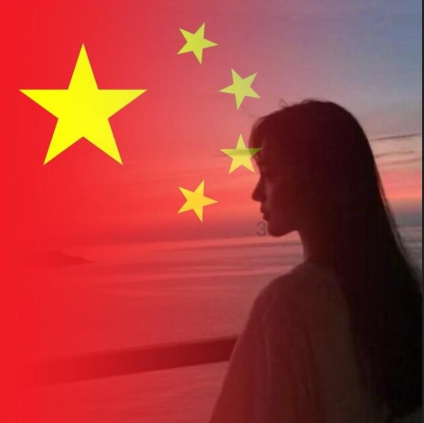 回到家了发现了脚上这个伤口，一点印象都没有，像不像猫爪子划的或者咬的？游戏画面