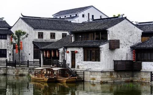 怎么样把华为手机拍摄的4K视频上传到电脑？游戏画面
